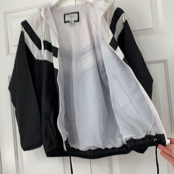 Forever 21 White & Black Windbreaker Jacket sizeS - Picture 7 of 10
